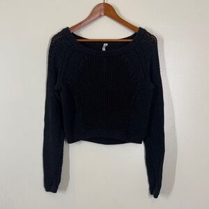 lululemon athletica Gray/Black Crew Neck Sweater Size 8 Detailed Design EUC